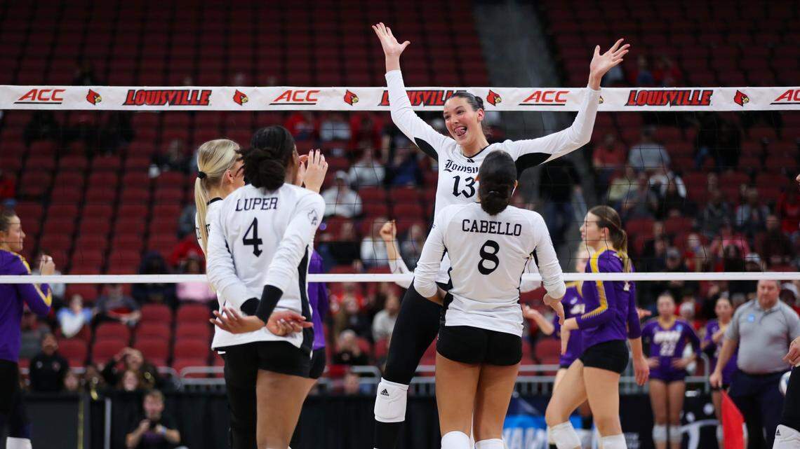 Louisville, the No. 1 seed in its regional, beat Chicago State and Northern Iowa last week to advance to this week’s regional semifinals. If the Cardinals can reach the NCAA Tournament’s Final Four, they would have home-court advantage at the KFC Yum! Center.