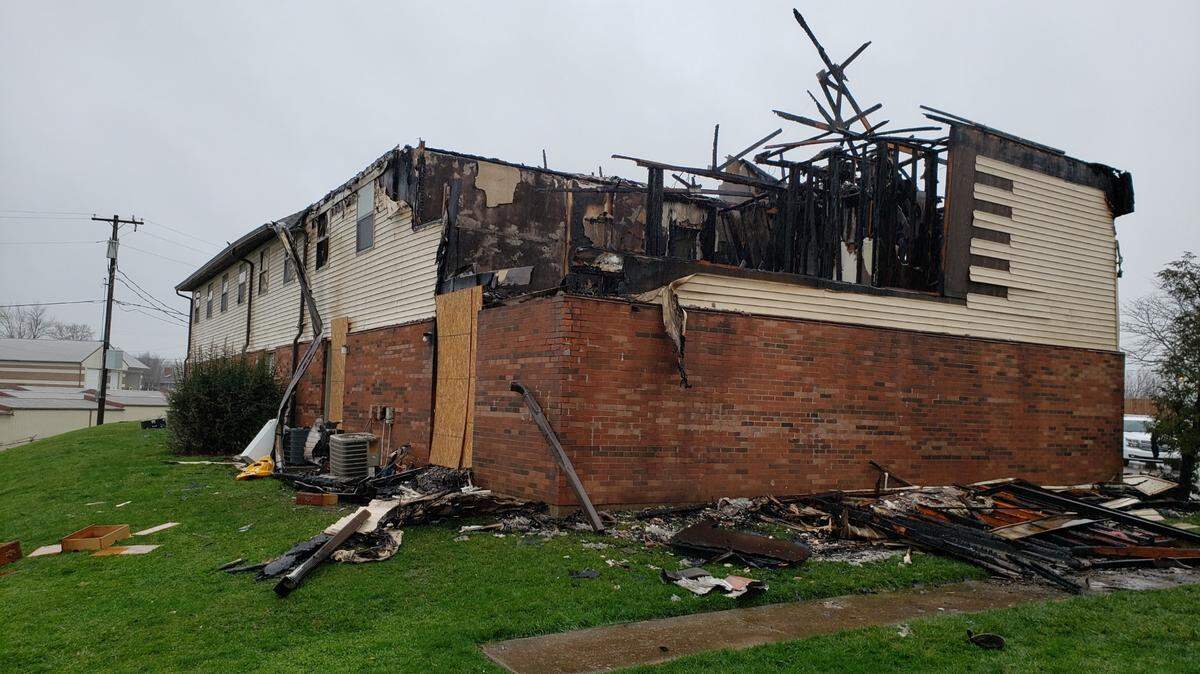 A Richmond man faces several charges after he allegedly attacked his ex-girlfriend and then set her apartment on fire during a standoff with police. He also fired several shots, police say.