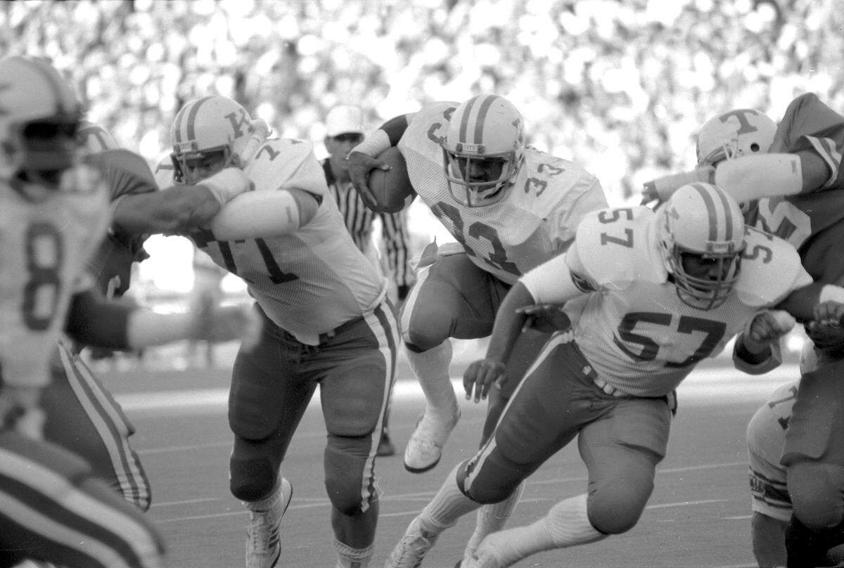 Kentucky running back George Adams (33) ran for 110 yards and two touchdowns to lead the Wildcats to a 17-12 victory over Tennessee at Neyland Stadium in 1984.