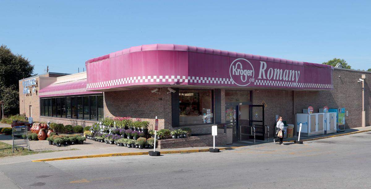 The Kroger on Romany Road in Lexington, Ky., Friday, August 28,  2015. Kroger has announced the store will close on September 12.  Photo by Charles Bertram | Staff