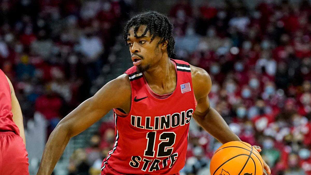 Antonio Reeves averaged 20.1 points per game and shot 39.0 percent from three-point range for Illinois State during the 2021-22 season. Reeves made four three-pointers in his first game as a Wildcat against the Dominican Republic National Select Team in August, and he’s been named the MVP of both UK’s four-game international exhibition tour in the Bahamas and Saturday’s Blue-White Game in Pikeville.