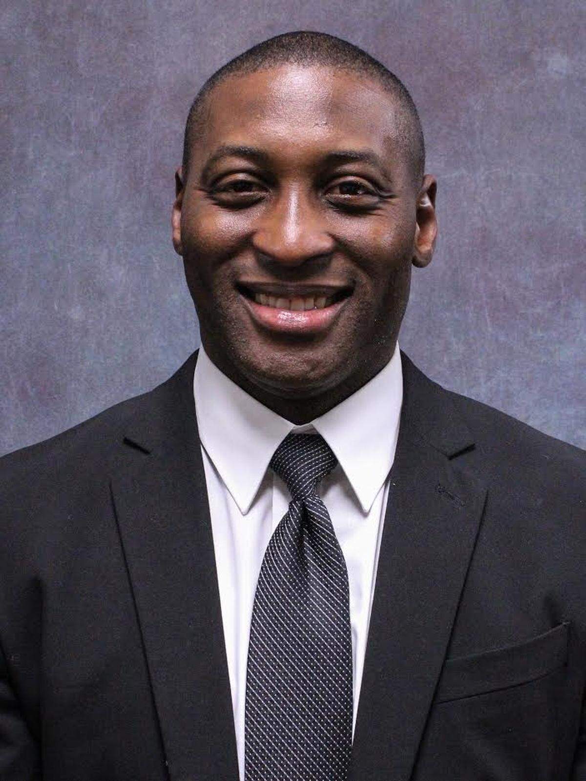New Kentucky Wesleyan coach Craig Yeast envisions a more balanced offense for his Panthers teams than the Air Raid system he starred in while playing for Kentucky.