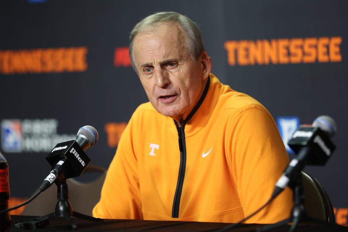 Jan 4, 2025; Knoxville, Tennessee, USA; Tennessee Volunteers head coach Rick Barnes after the game against the Arkansas Razorbacks at Thompson-Boling Arena at Food City Center. Mandatory Credit: Randy Sartin-Imagn Images