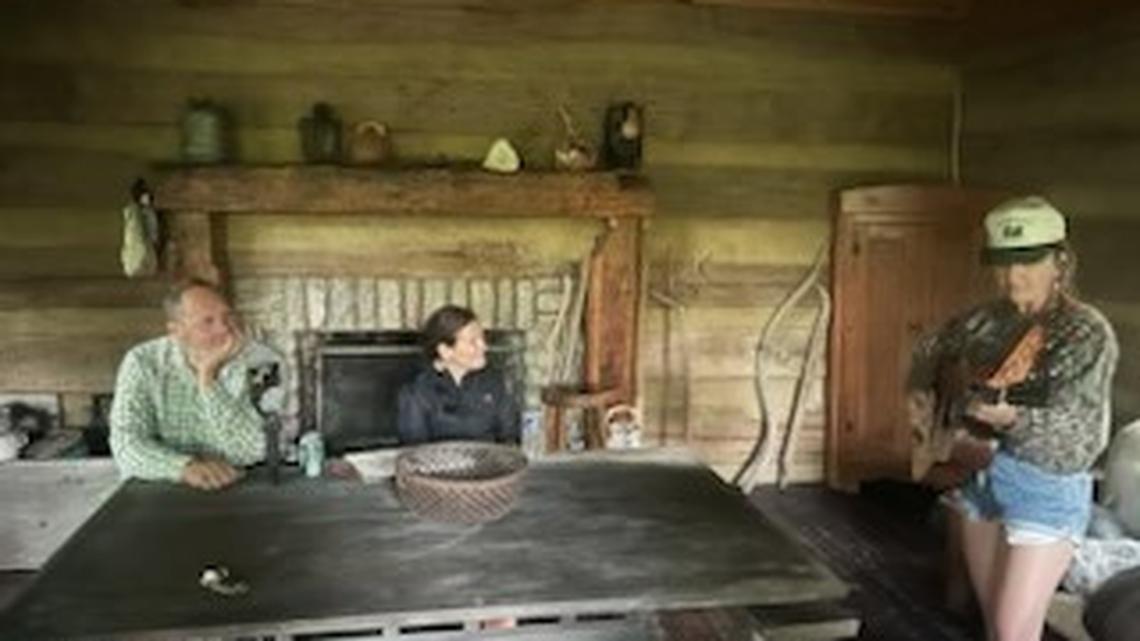 Fishin’ with a Musician, Kentucky horse farm-style, raises money for instruments