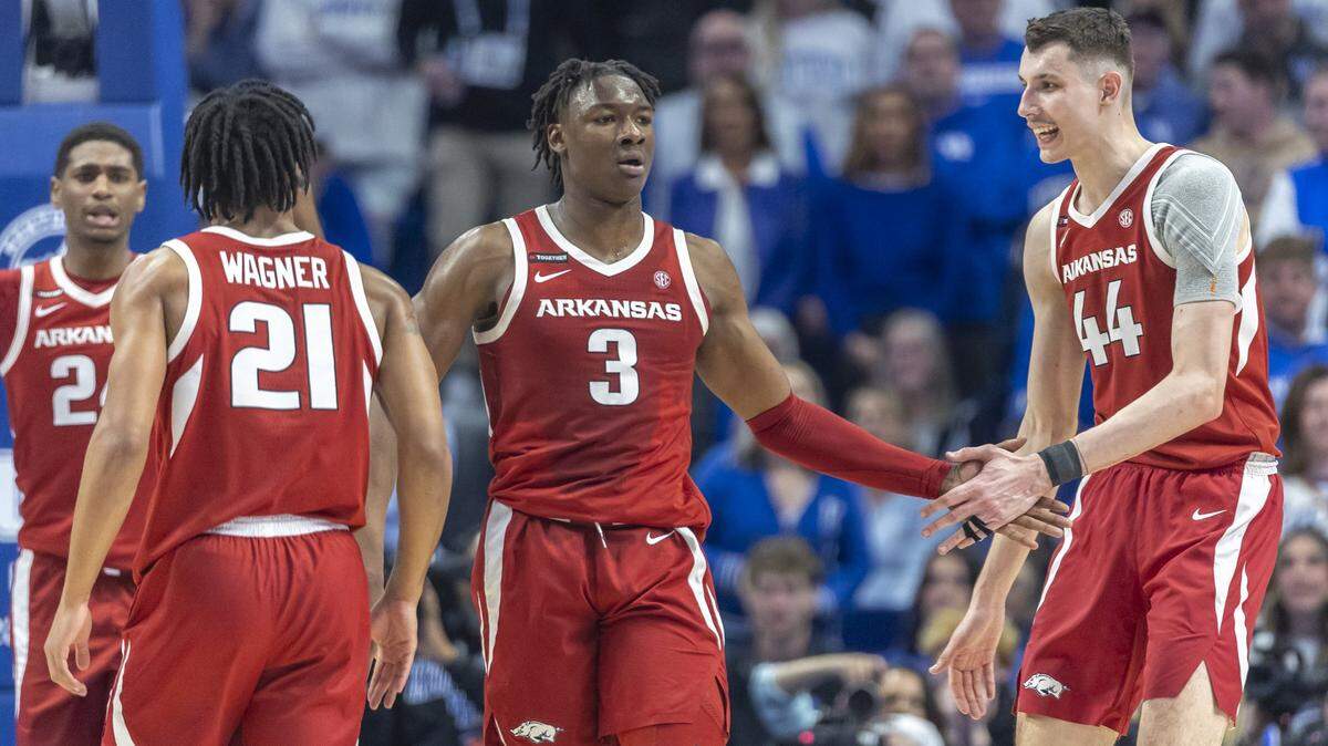 Former Kentucky basketball players were the stars for Arkansas in return win at Rupp Arena