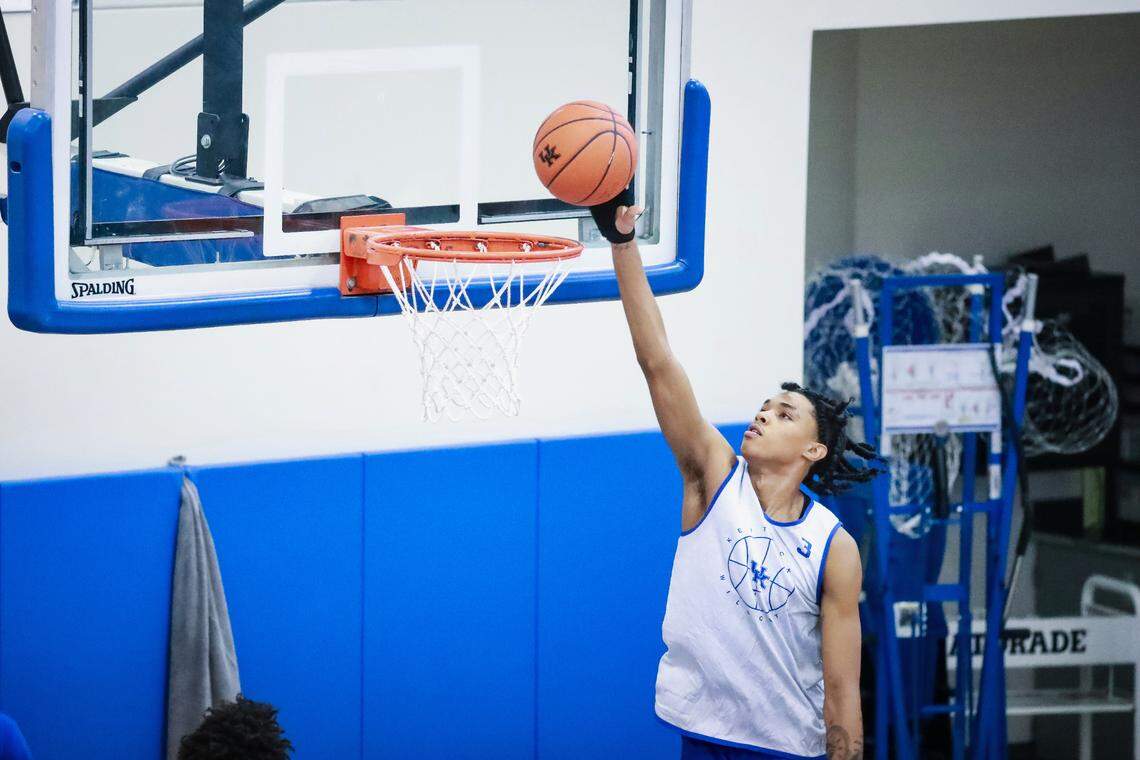 Omar Cooper, who coached Brandon Boston in AAU ball, described the Kentucky freshman this way: “He leads by example. He’s first in the gym, the last one out. . . . He’s always there for his teammates. He’s not a ‘me’ guy. He’s a ‘we’ guy.”