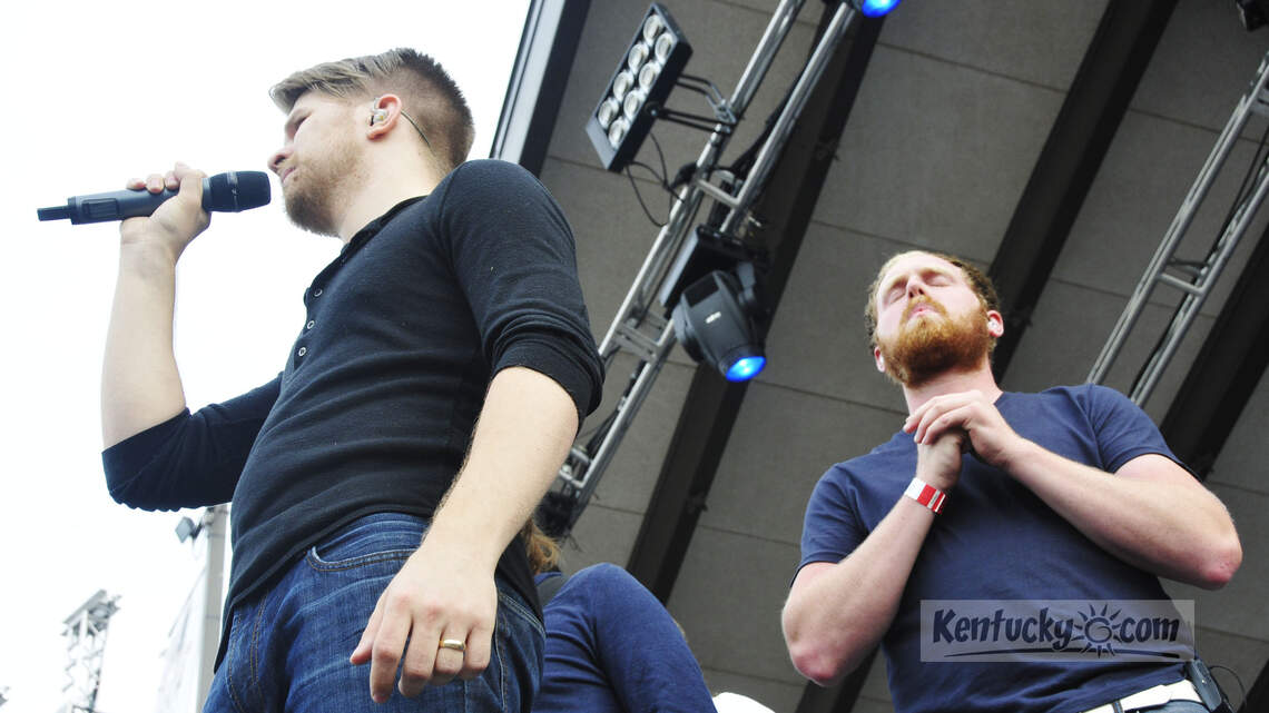 Rain returns for opening day of 2011 Ichthus Festival