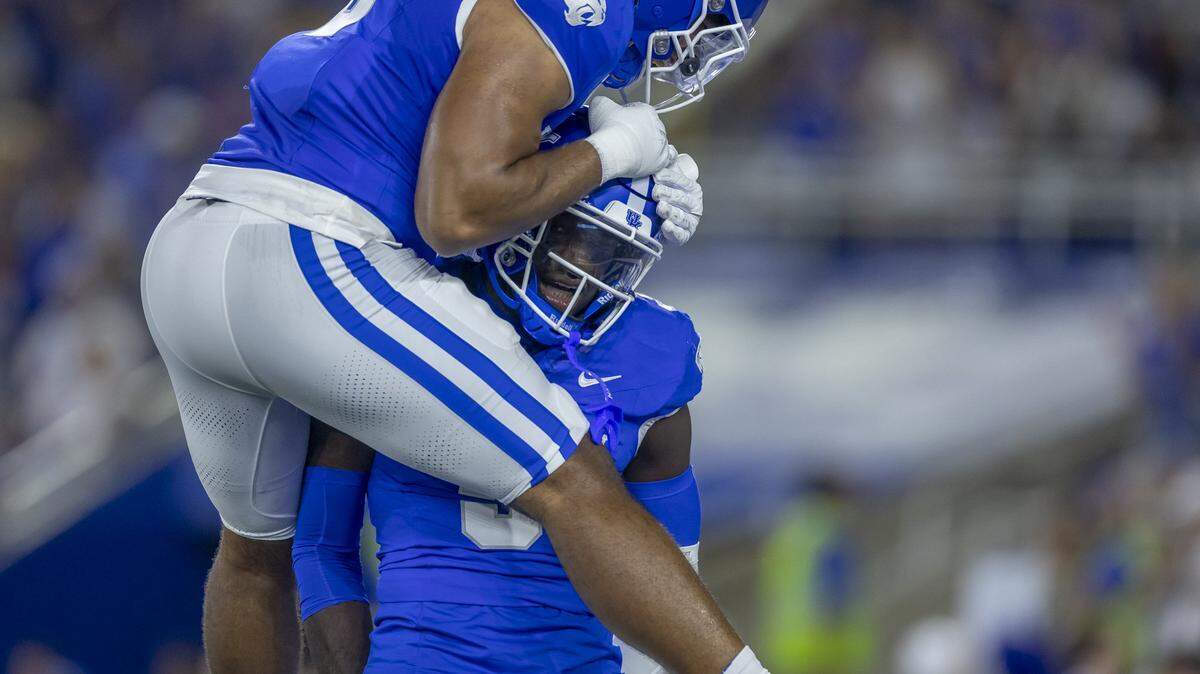 Kentucky football shines in a strange opener, but next Saturday is the real deal