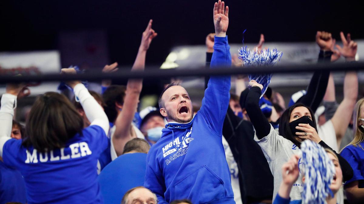 Highlands fans cheer in the stands during the KHSAA Boys’ Sweet 16 quarterfinals against McCracken County at Rupp Arena in Lexington, Ky., Friday, April 2, 2021. Highlands beat McCracken County 63-53.