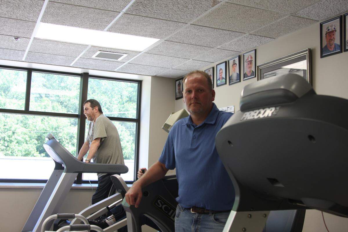 Danny Smith, 47, suffers from the most severe form of black lung disease and attends New Beginnings Pulmonary Rehab in South Williamson four times a week.
