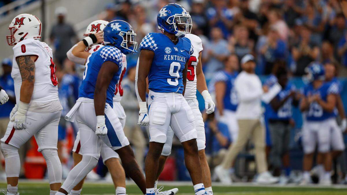 Will Levis has another Robinson — this time Tayvion — as his go-to receiver at Kentucky