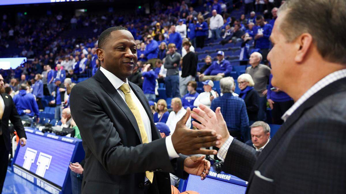 Missouri’s Dennis Gates praises Kentucky basketball, and Rob Dillingham in particular