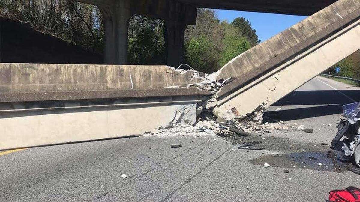 A section fell Monday from an overpass on southbound Interstate 75 in Chattanooga onto a northbound I-75 interchange with I-24