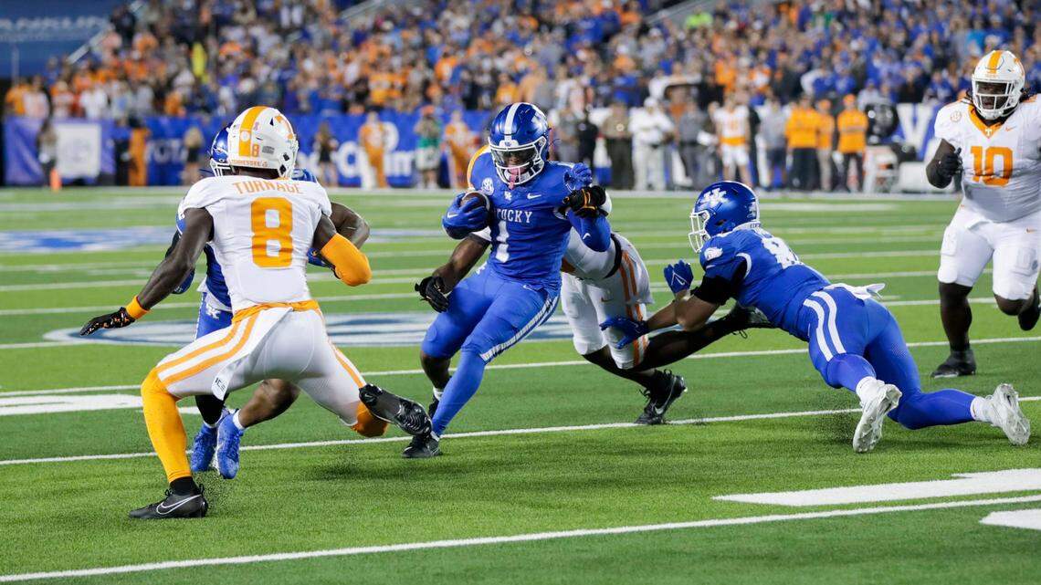Final statistics from Kentucky football’s 33-27 loss to No. 21 Tennessee