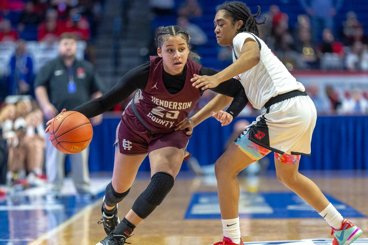 Atylia Green (25) led Henderson County with 17 points during its first-round victory over Owensboro on Thursday. She also contributed seven rebounds and blocked a pair of shots.