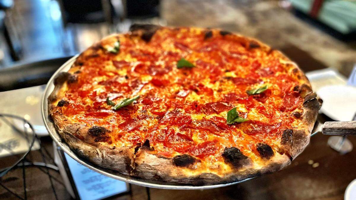 A new restaurant called Frankie DeLuca’s will be coming to Versailles this fall, serving pizza and other items from the menu of Deluca’s Pizza in Hot Springs.