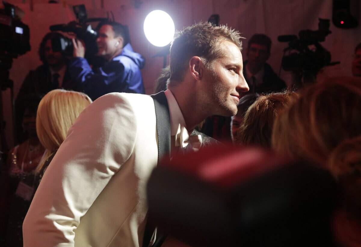 "This Is Us" star Justin Hartley spoke to media on the red carpet of the Barnstable-Brown Gala in Louisville, Ky, on May 5, 2017.