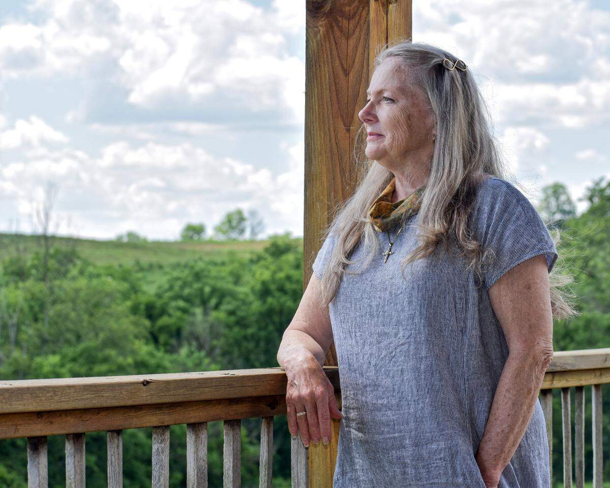 “These needles are going to change our lives. I need it and other people need it,” Lanette Freitag told her husbad, Don Bowles, in 2003 when they were experimenting with needles used to fix holes in wool.