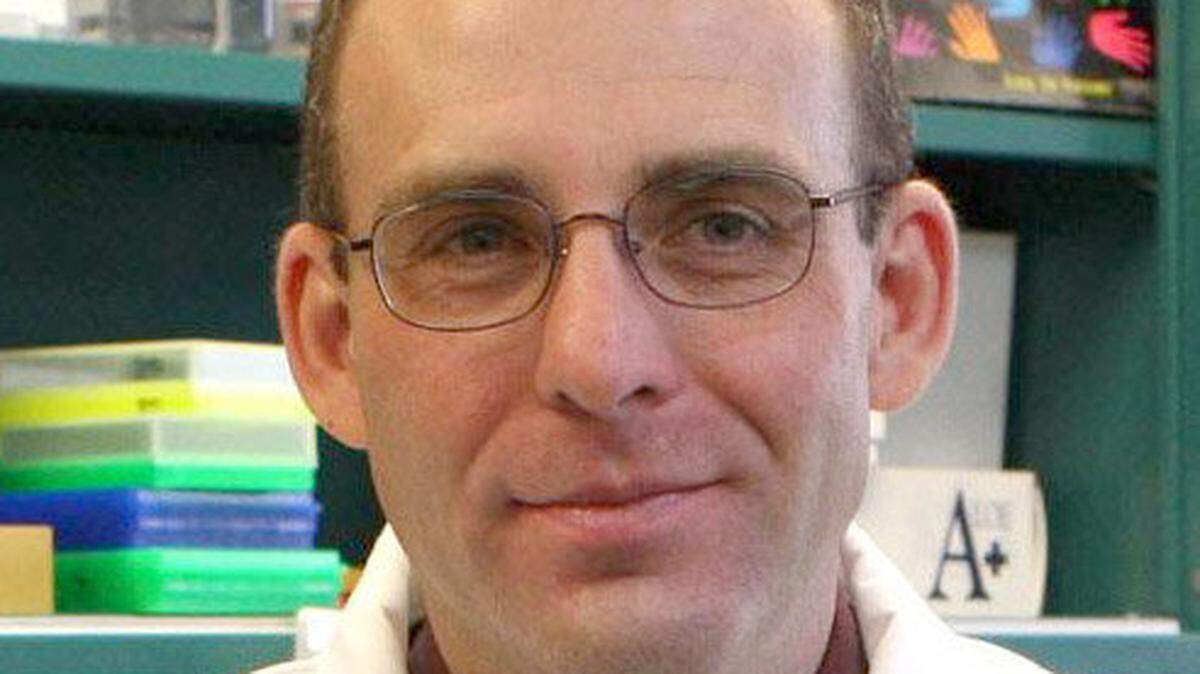 Amid scandal, UK researcher joined Bourbon County Schools. Complaints are coming again.