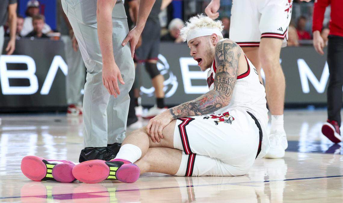 Louisville forward Kasean Pryor was injured during the second half of Friday’s Battle 4 Atlantis championship game against Oklahoma.