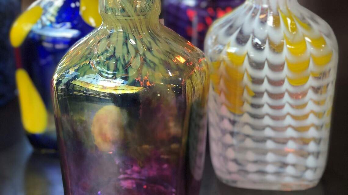 Maker’s Mark, glass artists teaming up for one-of-a-kind bottles