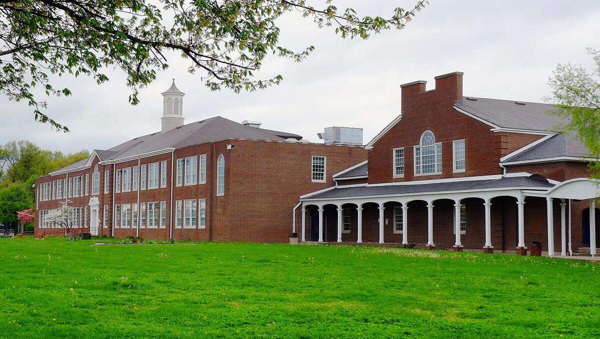 Lexington’s Lafayette High School