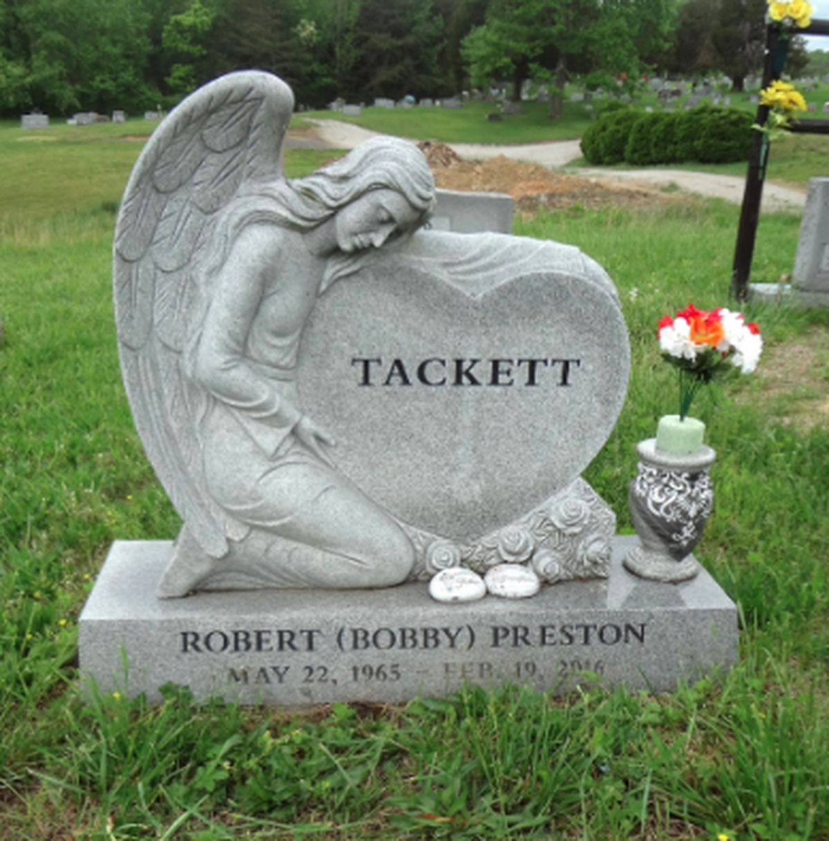 The grave of Bobby Tackett, who killed himself in the Rockcastle County jail in 2016.