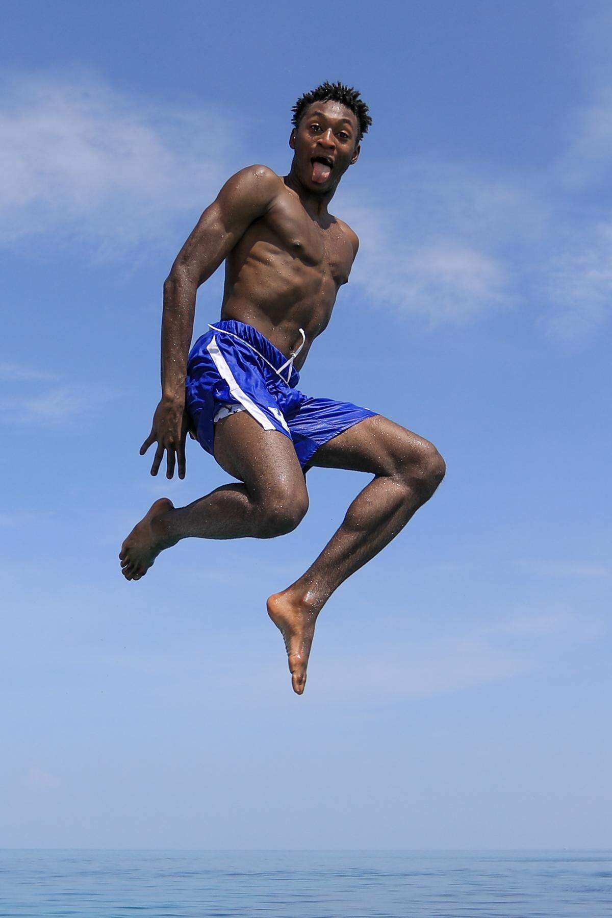 Kentucky freshman Immanuel Quickley went airborne during the Wildcats’ boat trip in the Bahamas on Friday.