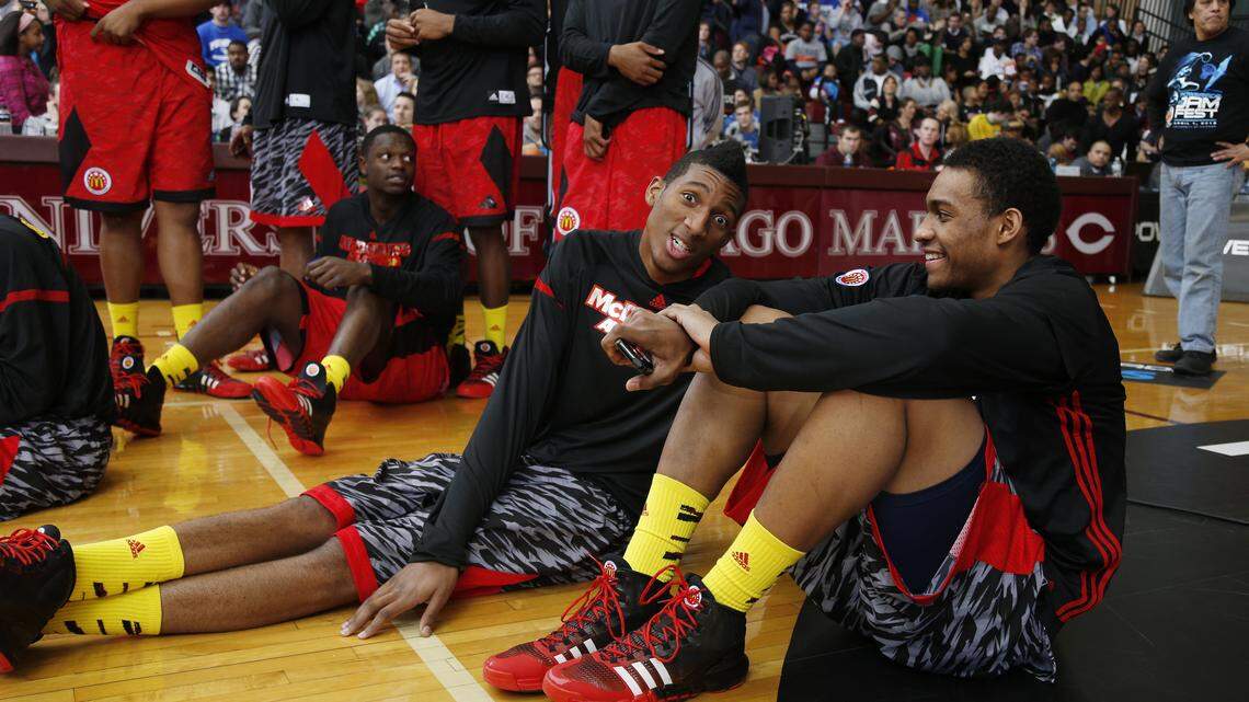 UK signee Marcus Lee was all smiles when talking to Duke commit Jabari Parker at the Powerade Jam Fest in Chicago on Monday night.
Photo: Courtesy of McDonald’s