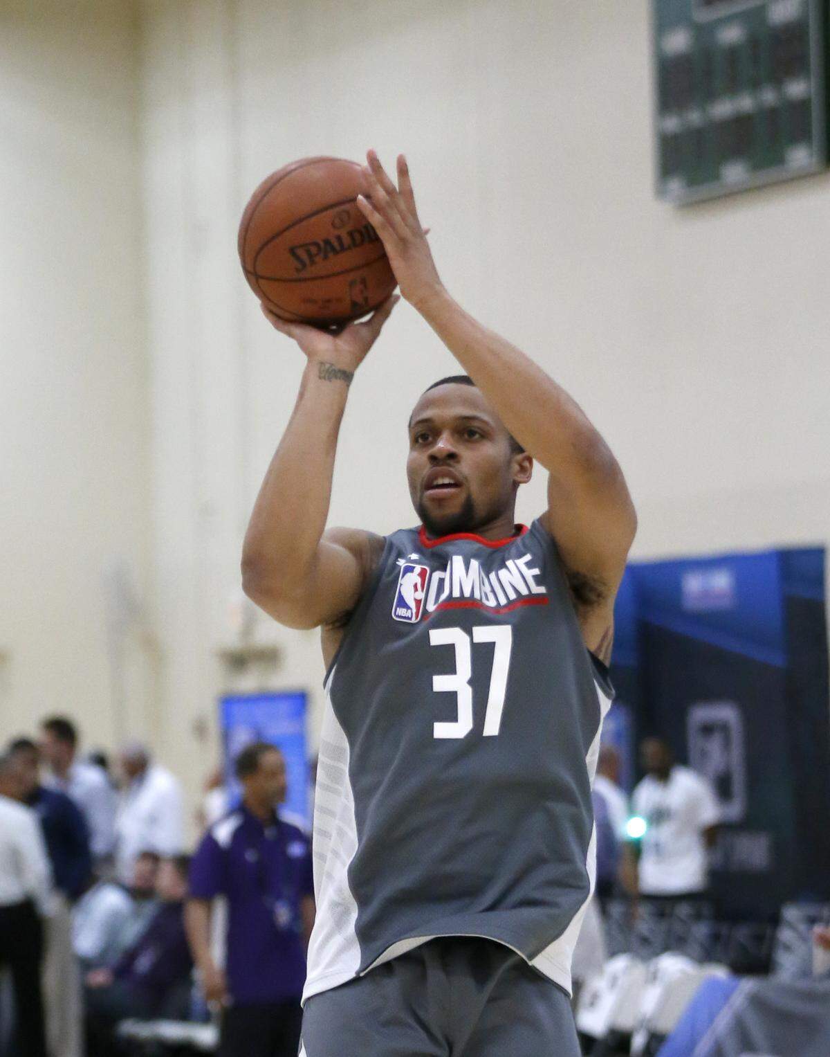 Isaiah Briscoe went undrafted out of Kentucky last year and spent 2017-18 starring in Estonia. He's back for another crack at the NBA after signing with the Orlando Magic.