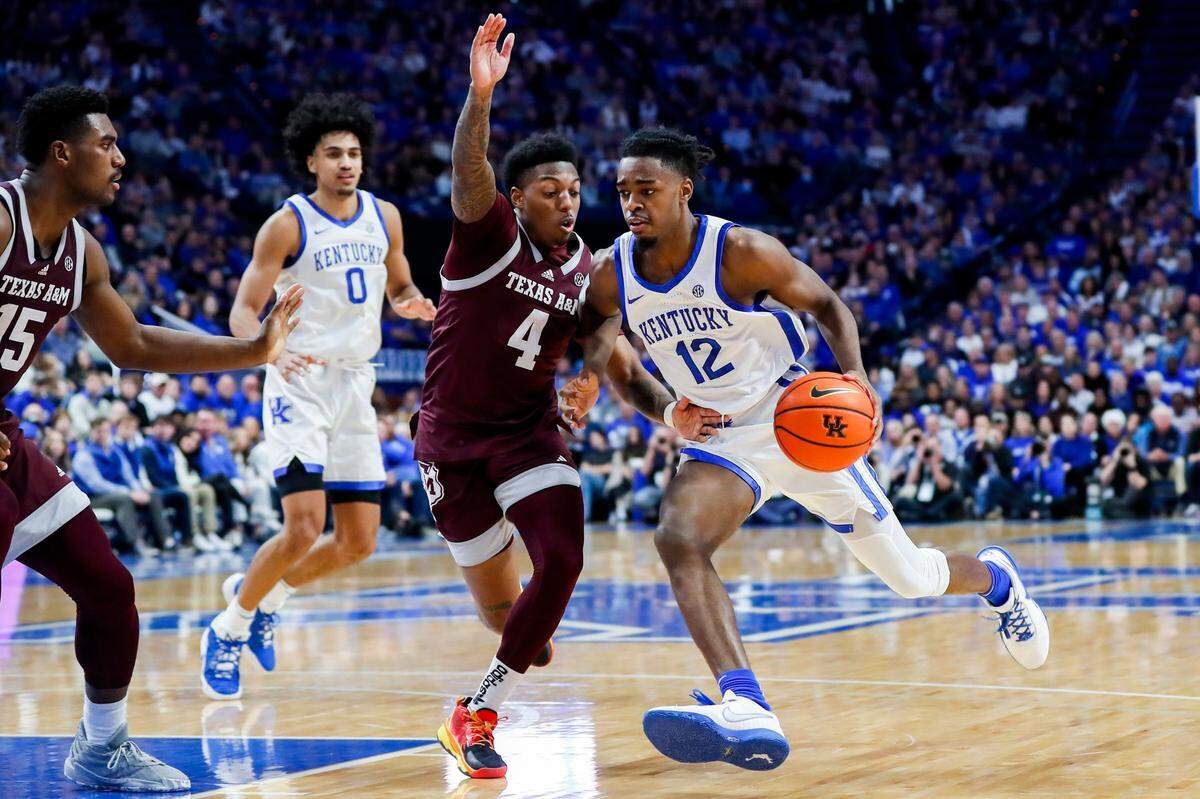 Kentucky guard Antonio Reeves (12) hit 8 of 17 shots, 5 of 11 3-pointers and scored a game-high 23 points in UK’s 76-67 win over Texas A&M last season at Rupp Arena.