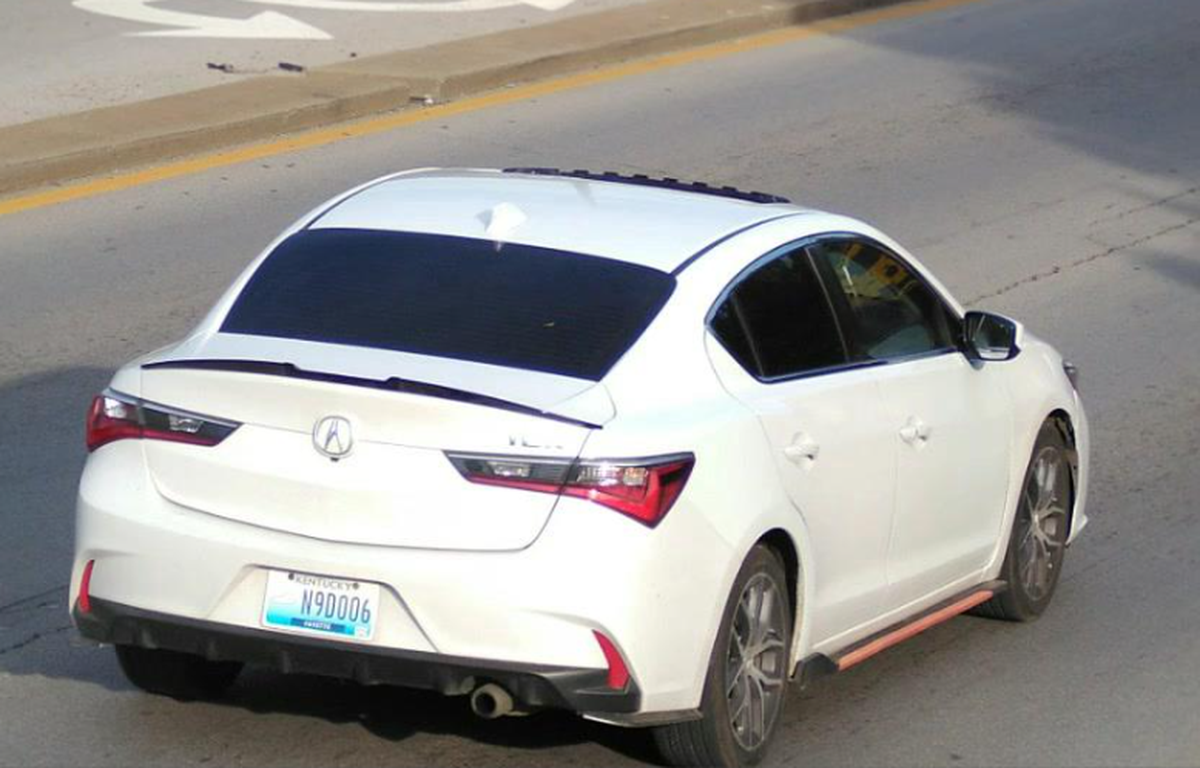 Lexington police officers found a vehicle of interest in a shots-fired investigation at the Loradale Market on Russell Cave Road Thursday evening.