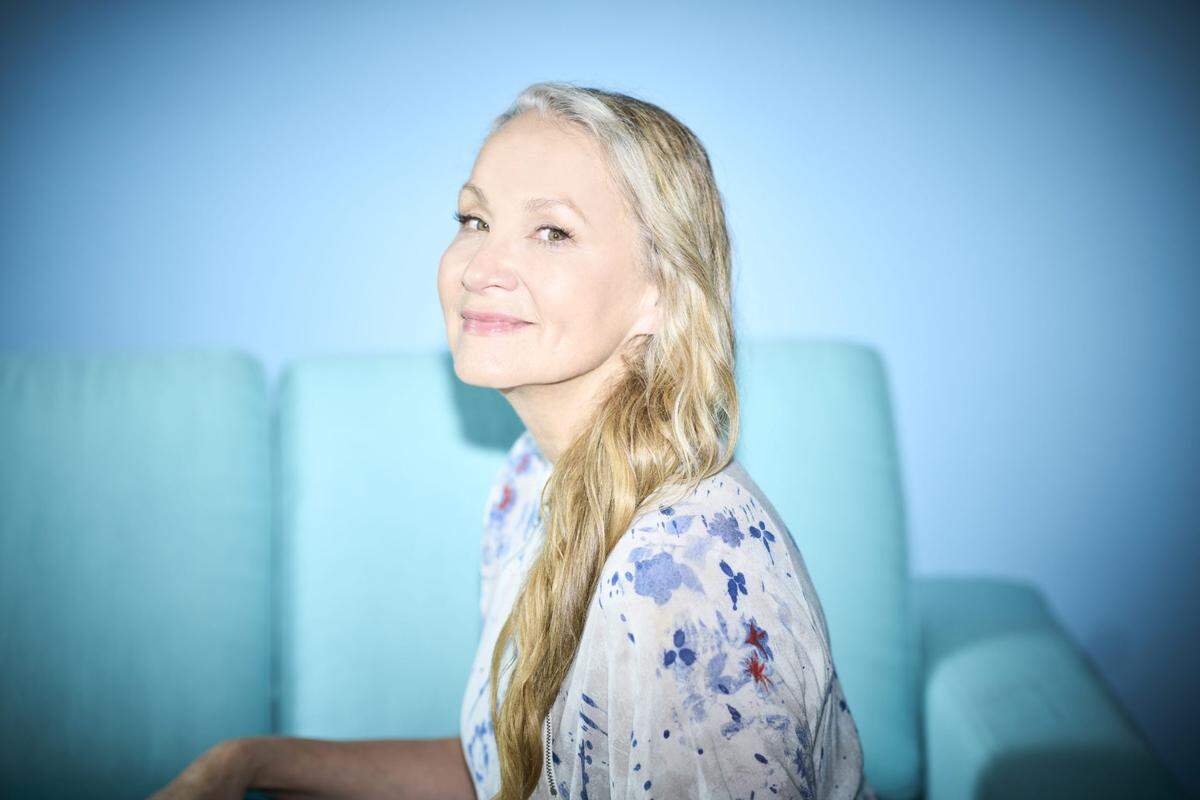 Joan Osborne, a native of Anchorage, Ky., had her biggest hit in the 1990s, but she’s also performed with Mavis Staples and others.