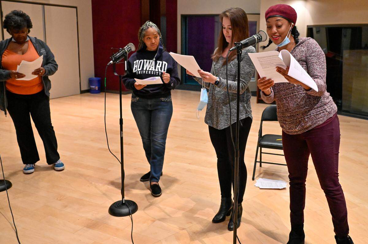BerNadette West-Fugate is Mama Mitchell, Nieta Wigginton is Baby Ruth Mitchell, Marianne Miller is Rebecca Ruth Soprano, and Meredith Frankie Crutcher is Beatrice Mitchell in “No More Leftovers” by Frank X Walker. AthensWest Theatre Company is producing the radio play “Last-Minute Gifts” with WUKY-FM 91.3. Recording took place at the WUKY studios, 2640 Spurr Road in Lexington, Kentucky on Dec. 4 and 5, 2021. The shows air Dec. 20 and 25, 2021.