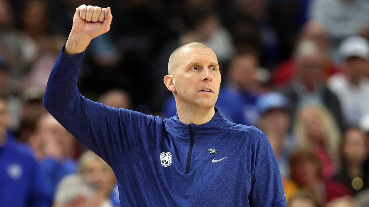 How to attend, watch the introduction of Mark Pope as the Kentucky men’s basketball coach