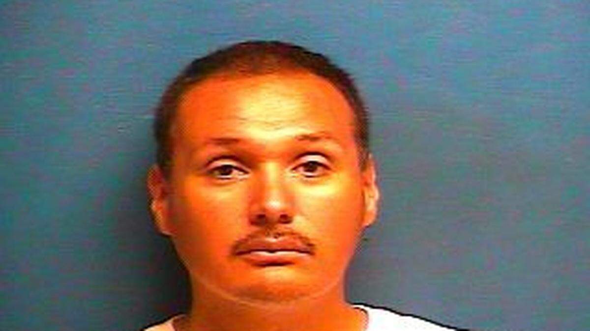 Boyle County Detention Center of mug of Jesus
Cabrera, the Northpoint corrections officer who was arrested.