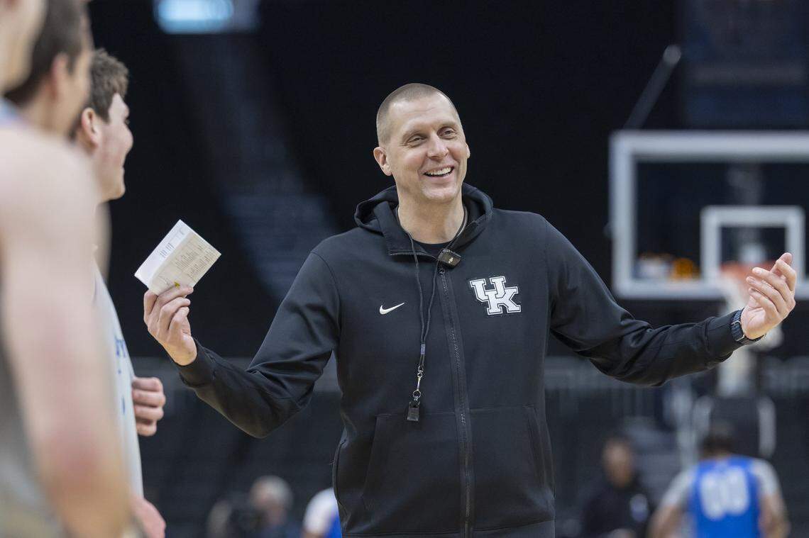 Kentucky head coach Mark Pope and the Wildcats will take on Tennessee in a Sweet 16 game on Friday night in Indianapolis.
