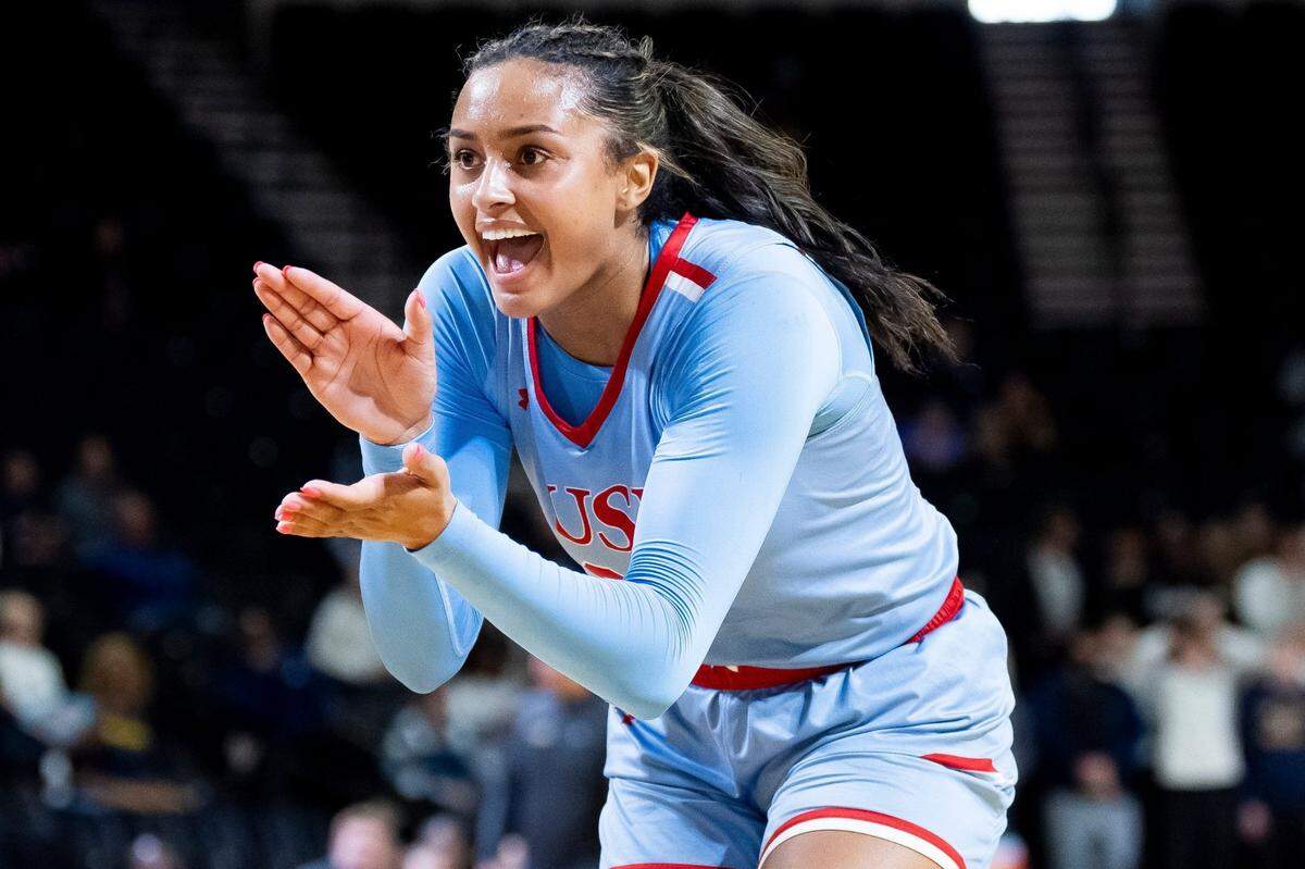 Haylen Ayers, the nation’s No. 5 recruiting prospect in the class of 2027, holds scholarship offers from Kentucky and several other SEC teams.