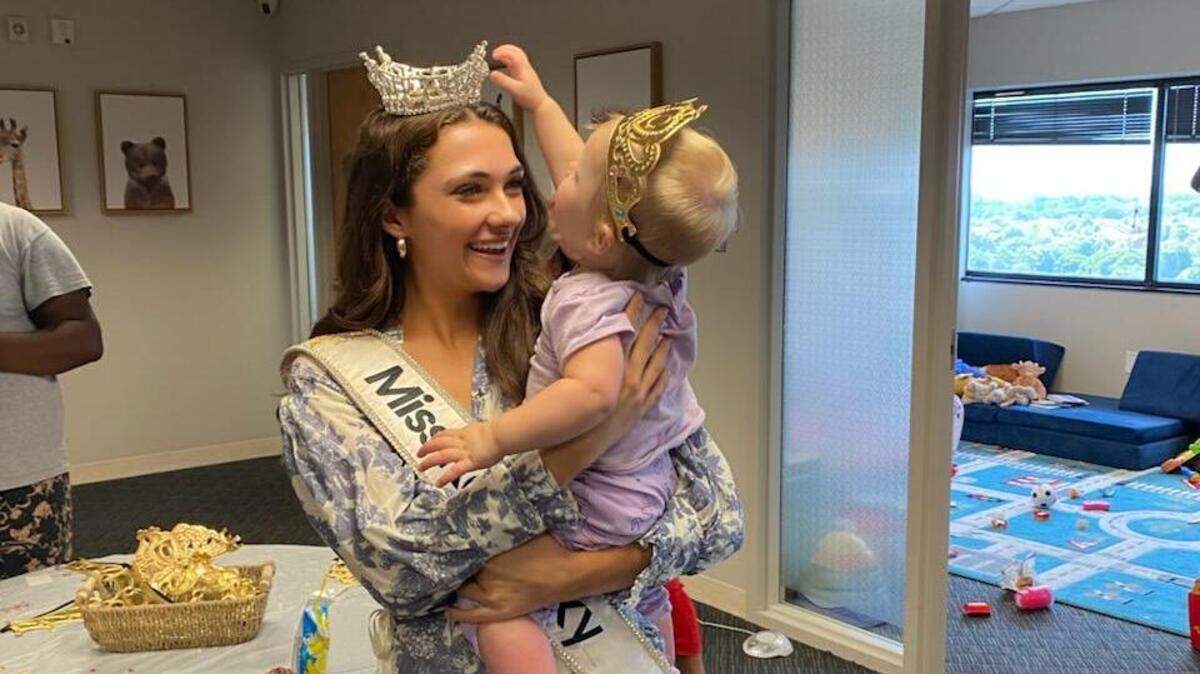 Miss Kentucky 2025 Ariana Rodriguez met with children at Kindred Roots.