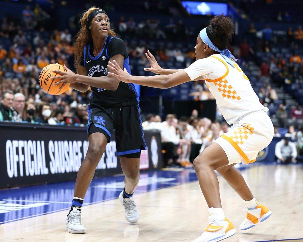 Rhyne Howard scans the court for a passing lane during Kentucky’s win over Tennessee in the SEC Tournament semifinals in March. Howard’s lone team championship at UK came in the 2022 SEC Tournament.
