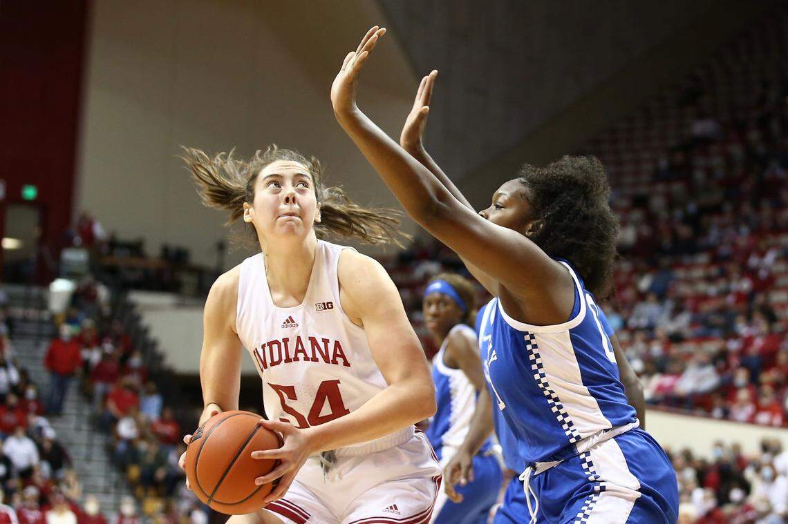 Indiana’s Mackenzie Holmes (54) scored 29 points in an 88-67 win against Kentucky on Nov. 14, 2021, in Bloomington, Ind. Holmes underwent knee surgery earlier this season, but has played in each of IU’s last eight games.