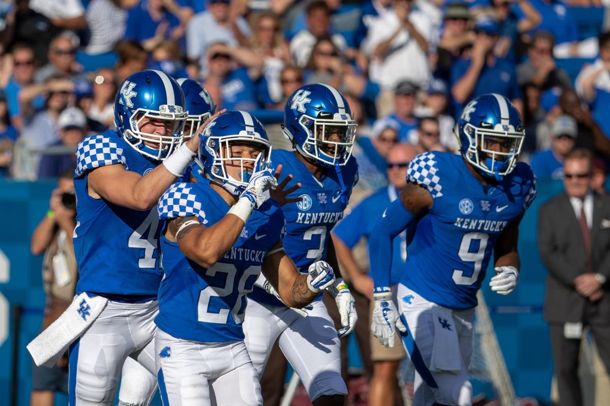 Kentucky’s Zach Johnson (28) earned a scholarship ahead of the 2018 season. “For young guys coming in, they might look at special teams as something like, ‘Why am I on this? I want to be playing on offense, I want to be playing on defense,’ but at the same time, if you’re excelling on special teams, it makes the coach trust you more to put you on the field on offense and defense,” Johnson said.