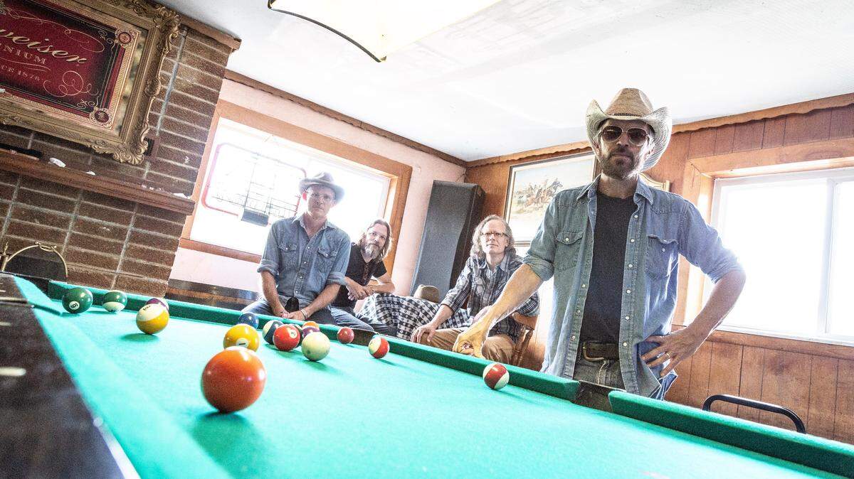 The Bottle Rockets perform Dec. 12 at the Burl.