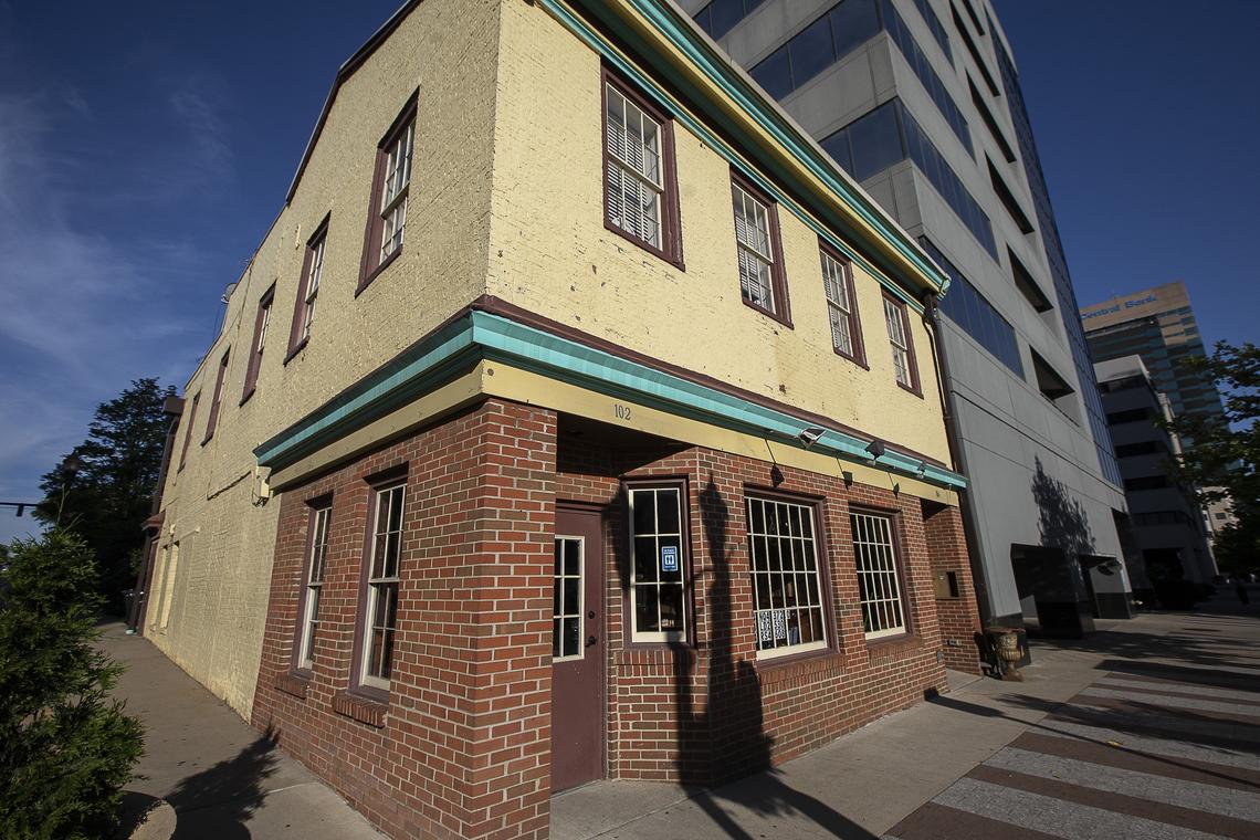 Ethereal Brewing has purchased the building at Limestone and Vine and plans to add a taproom, with a full bar and food. It will be open for lunch and for dinner, perhaps this spring.
