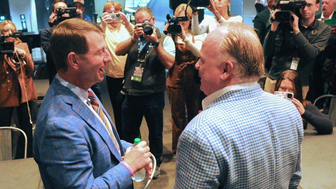 Gator Bowl betting guide: What to know about Clemson vs. Kentucky spread, prop bets