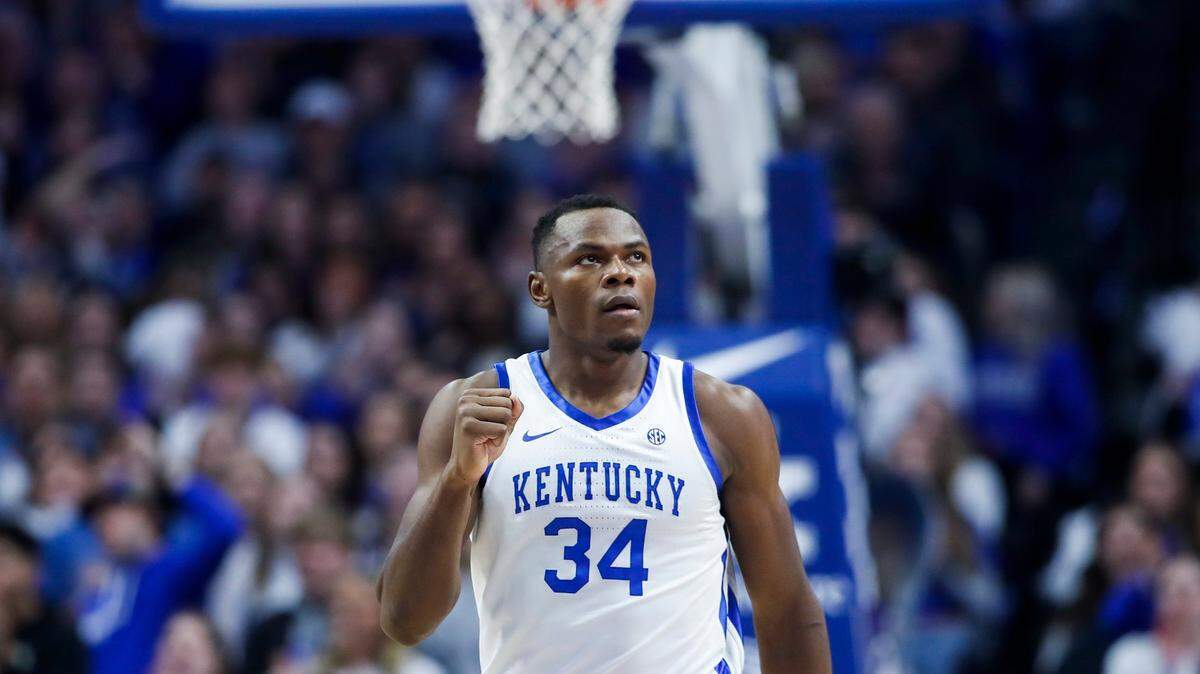 Oscar Tshiebwe was the national player of the year for the 2021-22 season and a second-team All-American this past season.