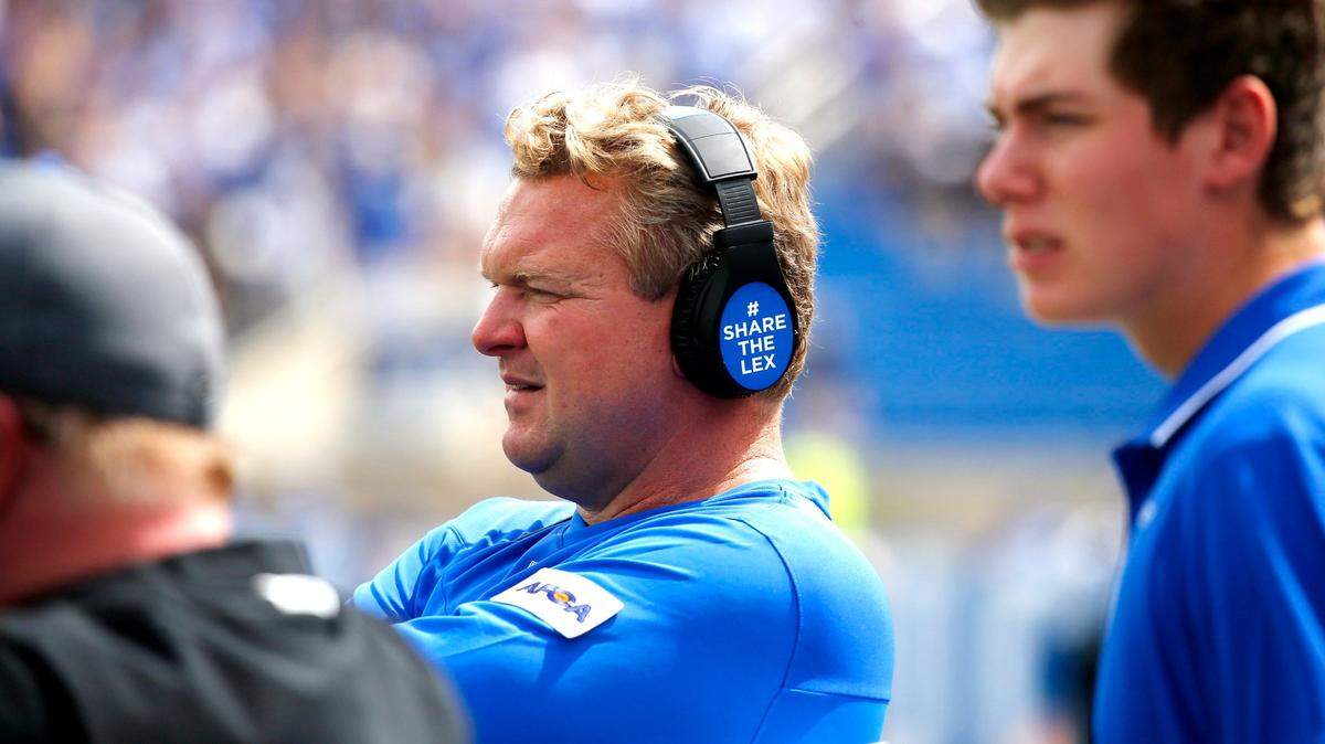Kentucky offensive line coach Eric Wolford is leaving UK to coach the same position at Alabama.