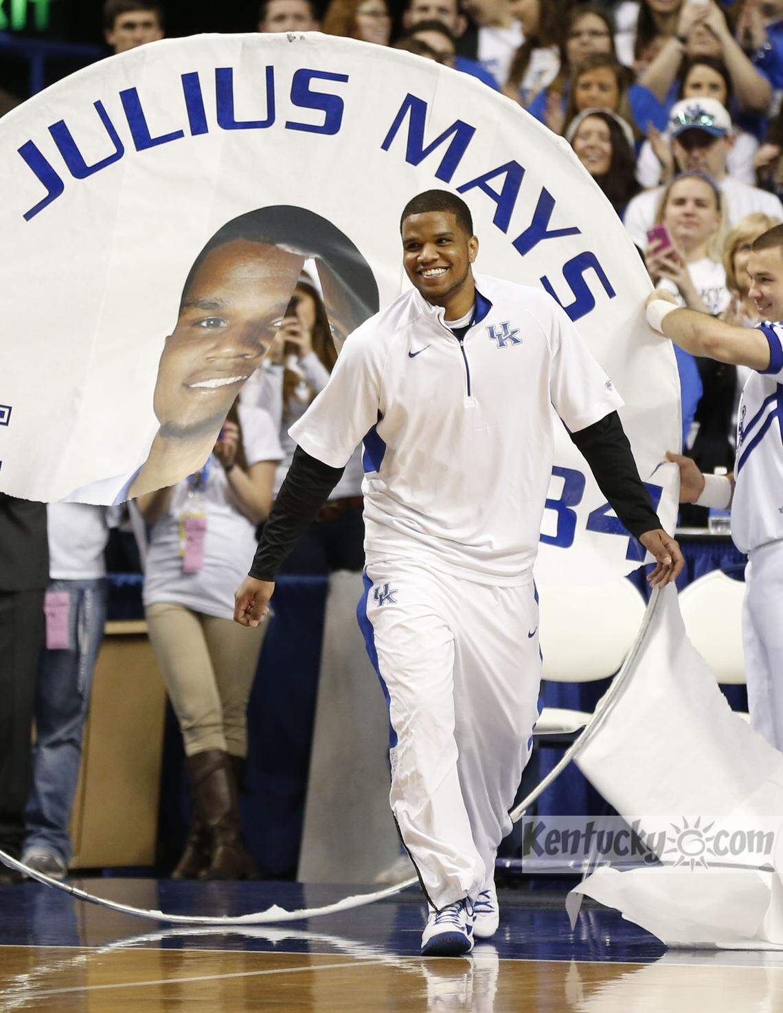 Julius Mays averaged 9.3 points and 2.9 rebounds for Kentucky in 2012-13 after leaving Wright State as a graduate transfer. Mays, who played his first two seasons at North Carolina State, is so far the only grad transfer to play for UK during the John Calipari coaching era.