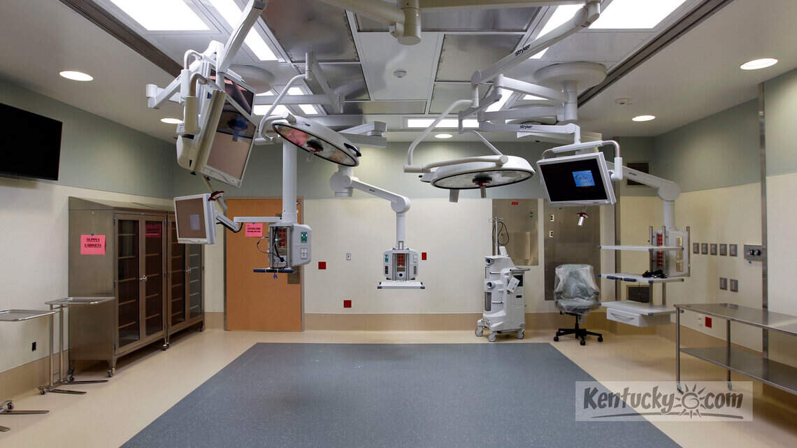 Can language during surgery be more precise? A team of Midwest researchers think so