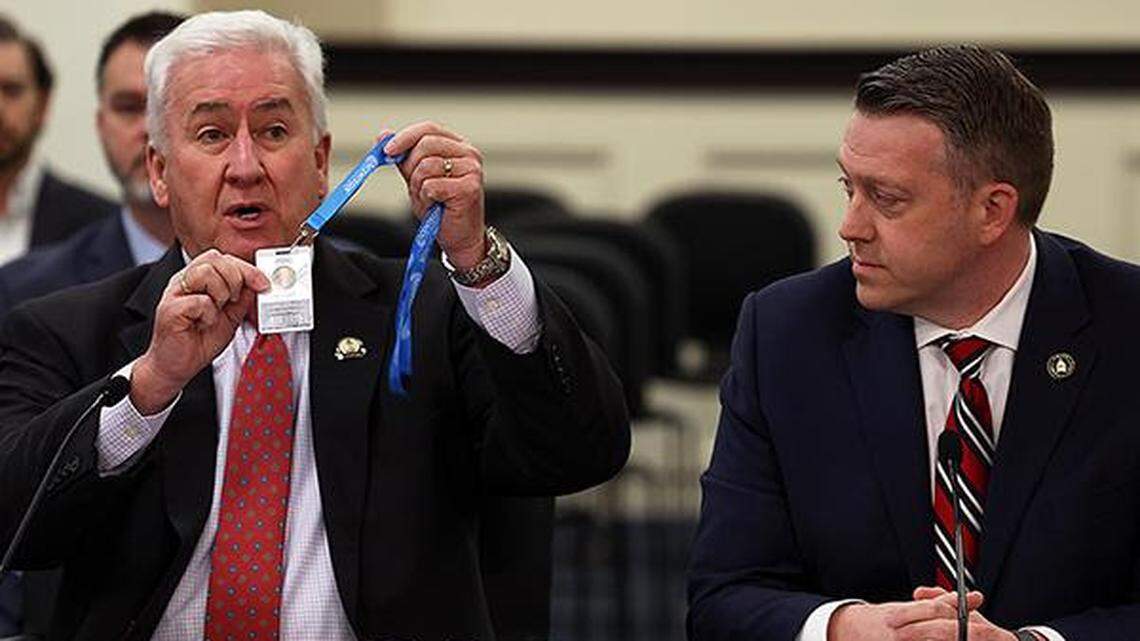 KY bill that would implement wearable alarm systems for school staff advances